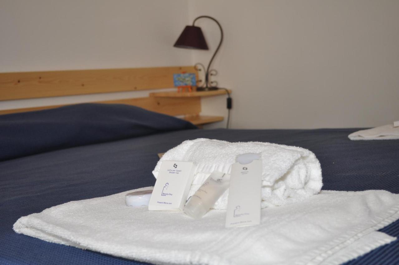 Case Albergo Al Cortiletto Licata Rom bilde